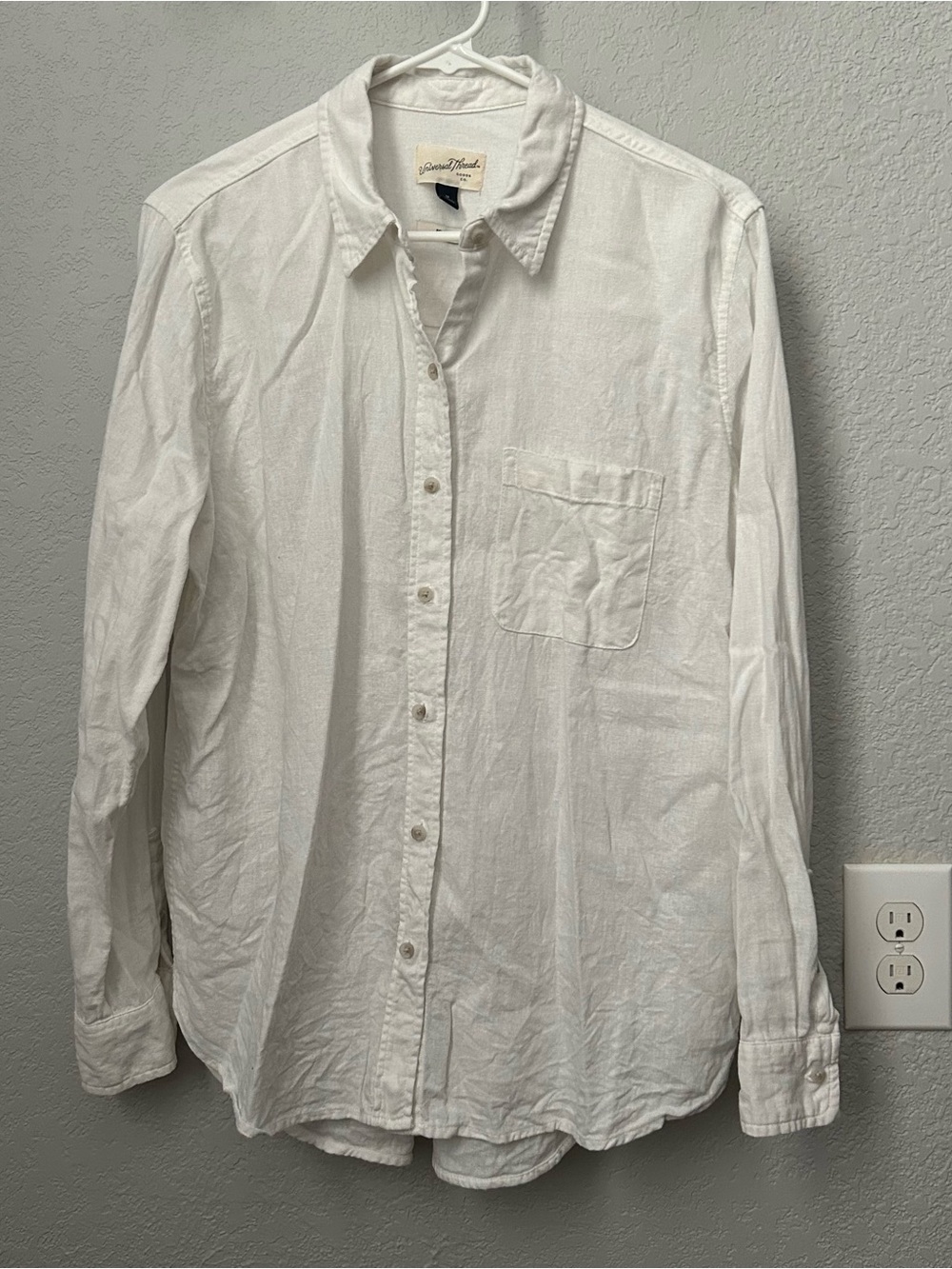 Universal Thread Linen Button Down